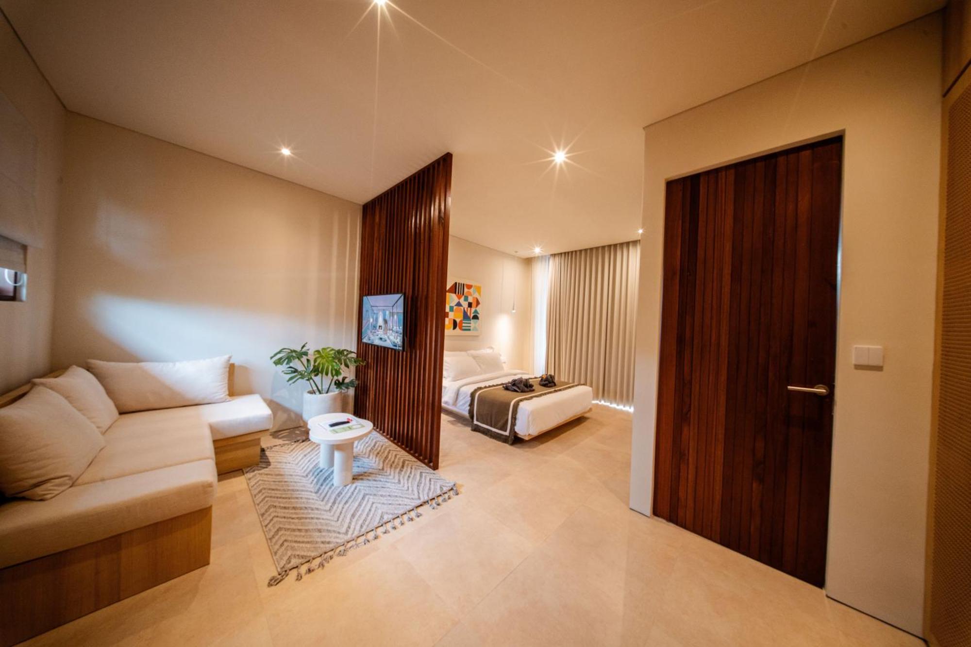 Thehub Pererenan Coworking, Pool And Rooftop Canggu Buitenkant foto